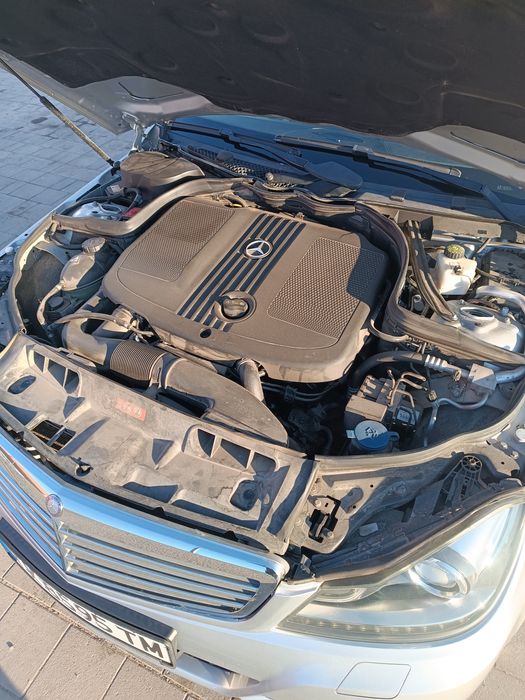 Mercedes C220 170к.с 2013г.