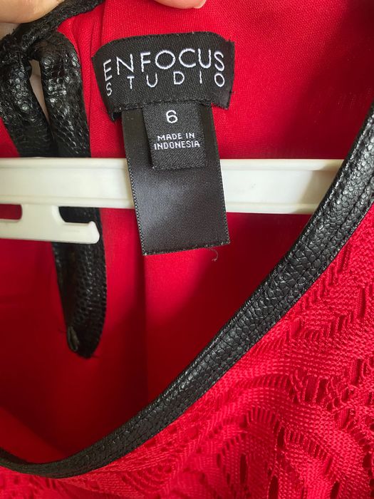 Червена рокля С/М размер