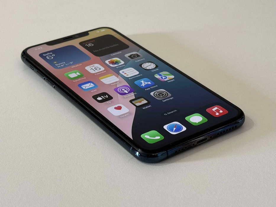 Бартер! Отличен! iPhone 11 Pro Max Midnight Green (Зелен)