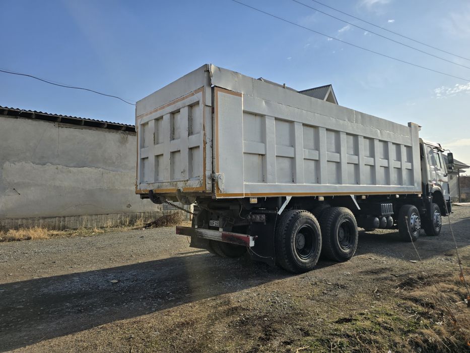 Howo sotiladi 40tonnalik