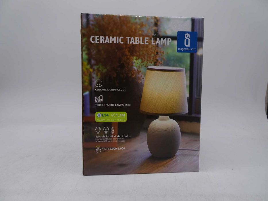 Lampa de birou, ceramica, alb , dimensiuni 17x17x31cm