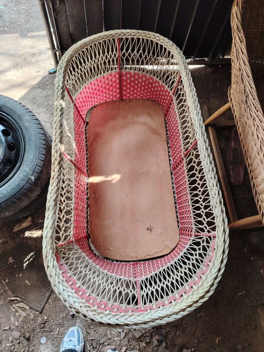 Старинни бебешки кошчета