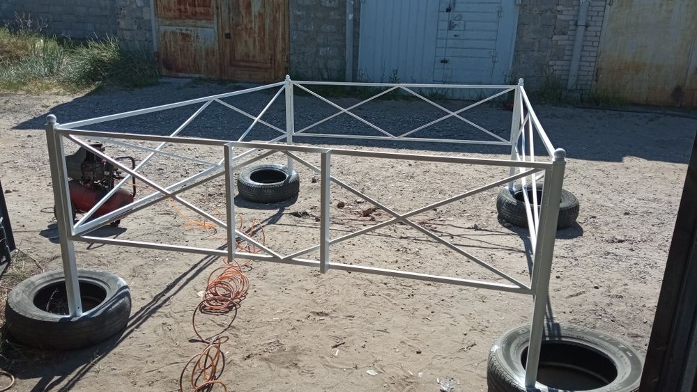 Оградки ритуальные.