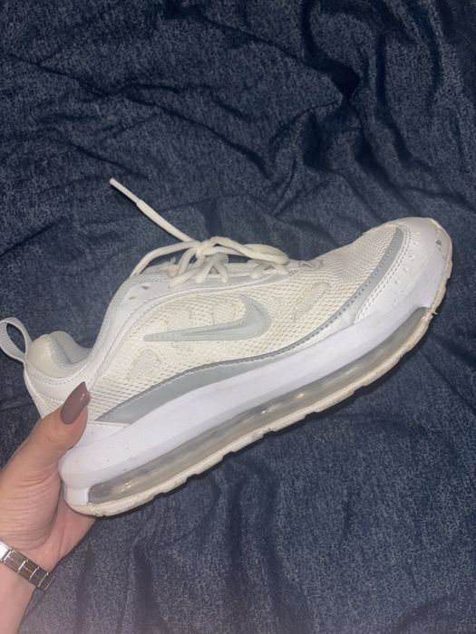 Маратонки Nike (втора употреба)