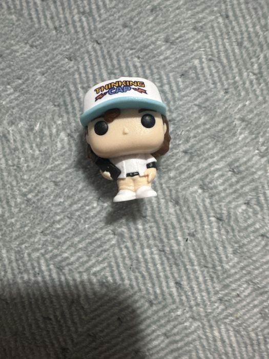 Продам фигурки осд