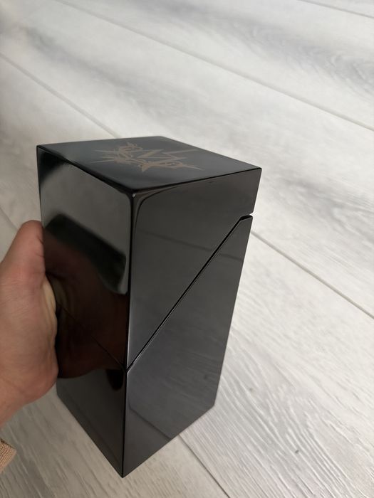 Cutie De parfum Laurent