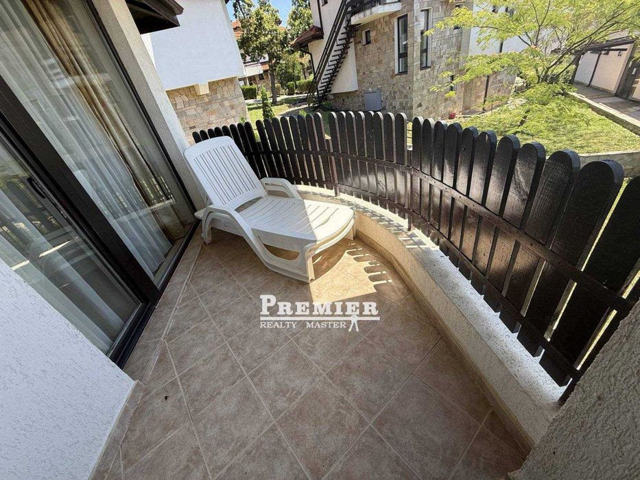 Функционален тристаен апартамент в еко комплекс близо до село Кошарица