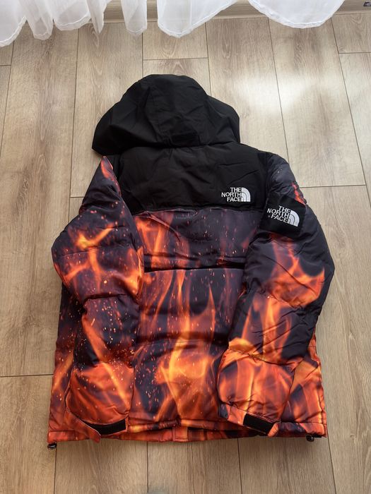 The  North   Face  Puffer   Nuptse ///  Trimit   Cu   Verificare  //