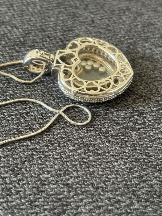 Златно сърце 18К с 220бр диаманти