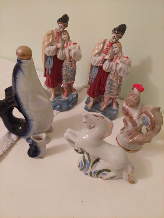 Статуэтки из фарфора