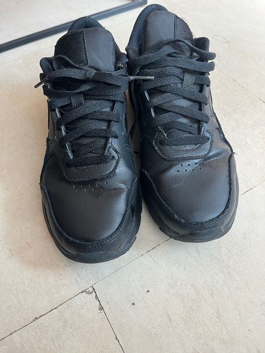 Маратонки Nike 40.5 размер