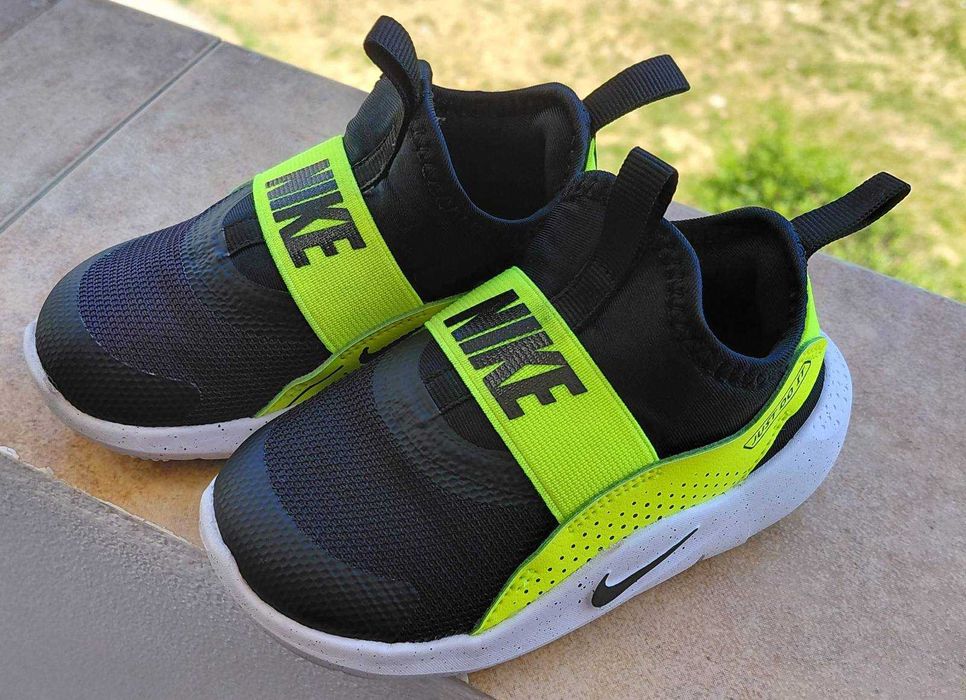 Детски маратонки nike flex runner 4