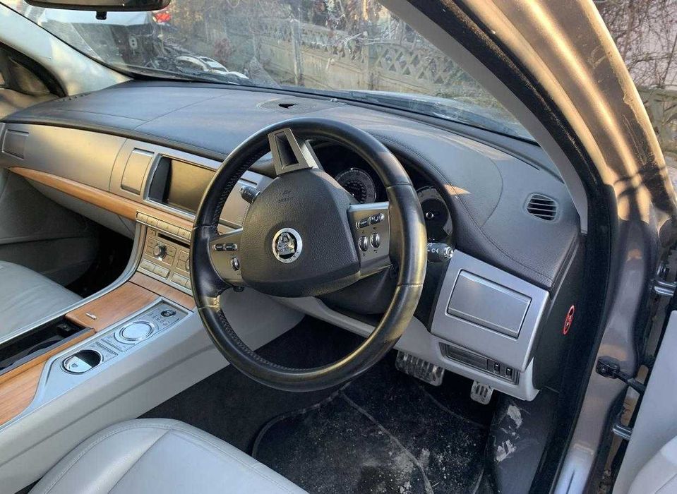 Piese Jaguar XF  3.0  diesel , 177 kw    -  306dt