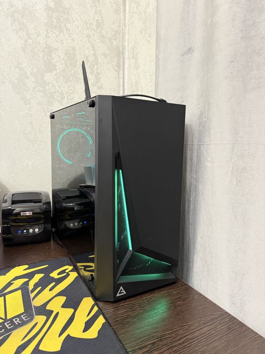 Продам топовый игровой компьютер