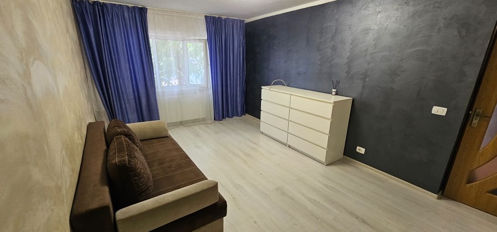 Apartament  de închiriat 2 camere