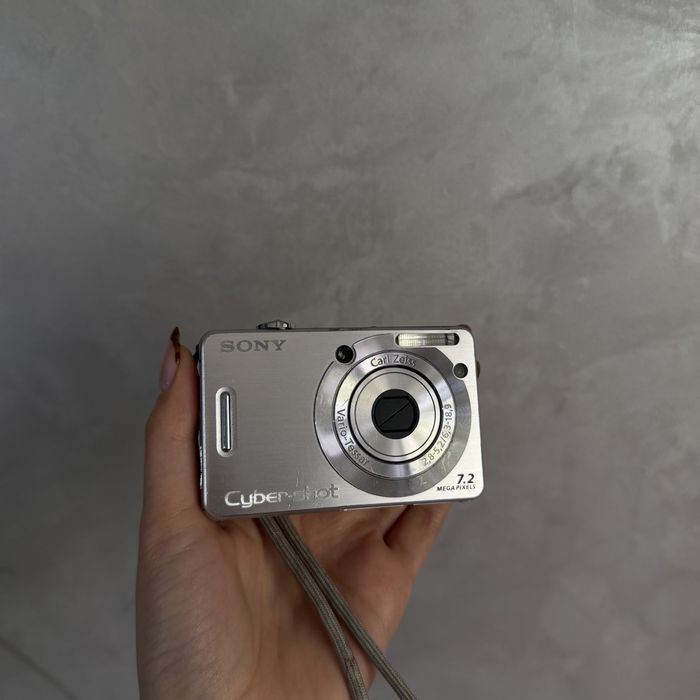 Фотоаппарат Sony Cybershot