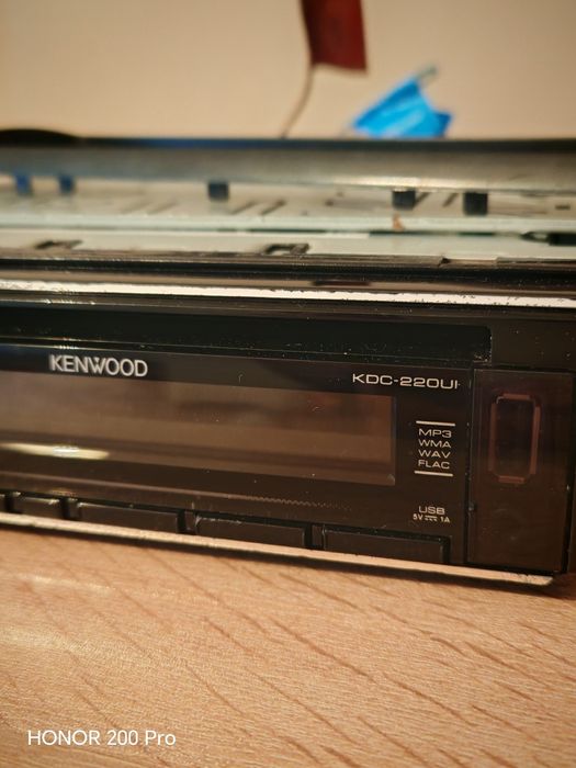 Kenwood KDC-220UI