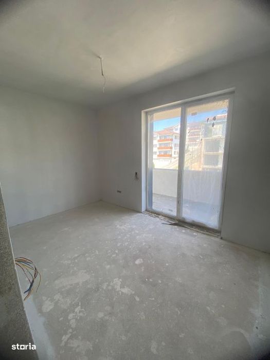 2 camere, 37mp – partial finisat, perfect de amenajat — fotografia 1