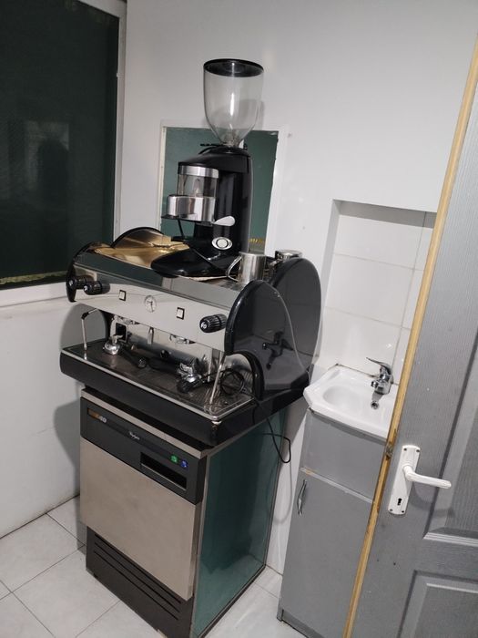 Spațiu de Închiriat