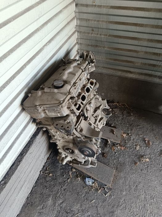 Двигатель б/у 3 ZR-FE