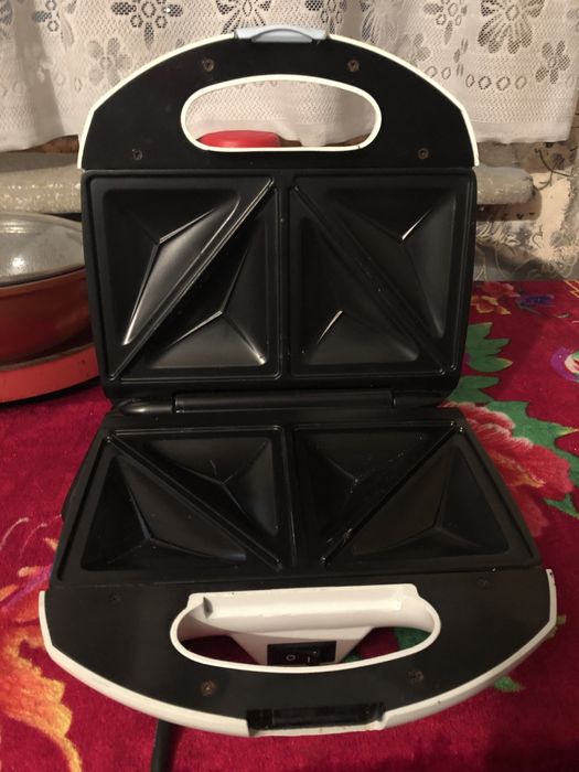 Sandwich maker philips heinner super pret calitate superioara