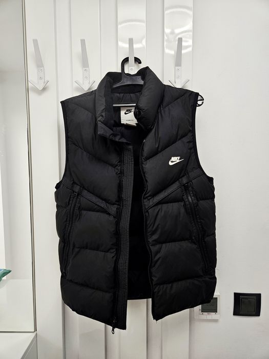 Vestă nike negra Originală ca nouă 60% REDUCERE
