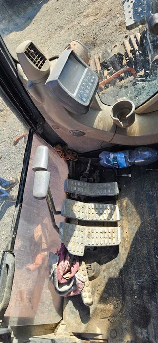 HITACHI Zaxis 350LCN an 2013