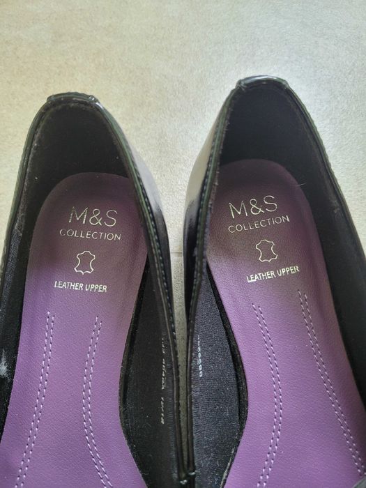 Чисто нови маркови обувки M&S с подарък на ТОП цена