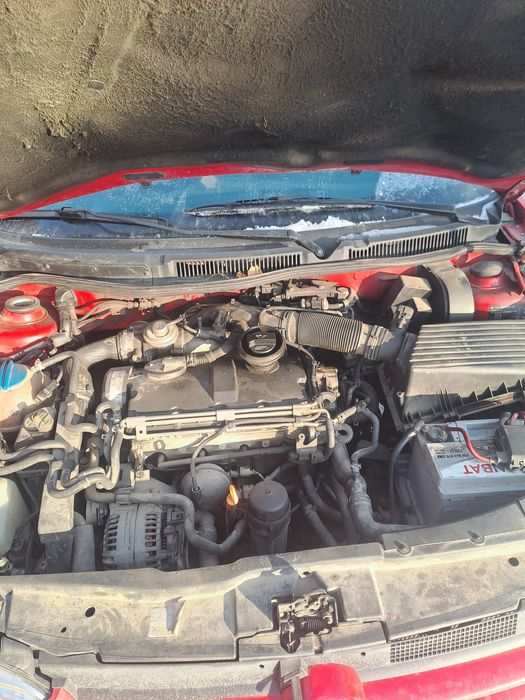 Vând Volkswagen  Golf 4