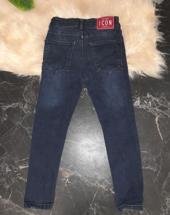 Pantaloni dsquared2 mărimea 10 ani
