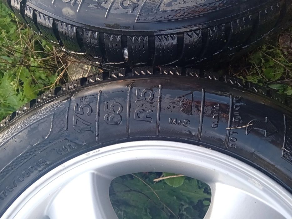 Лети джанти  с зимни гуми за сузки игнис
