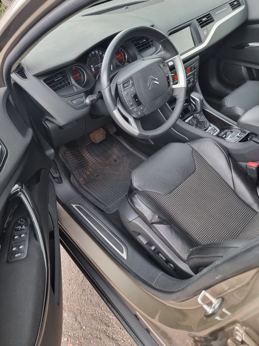 Citroen C5~Automat ~2.0HDI(diesel) ~163 CP ~ Xenon/ Navi/ Cameră