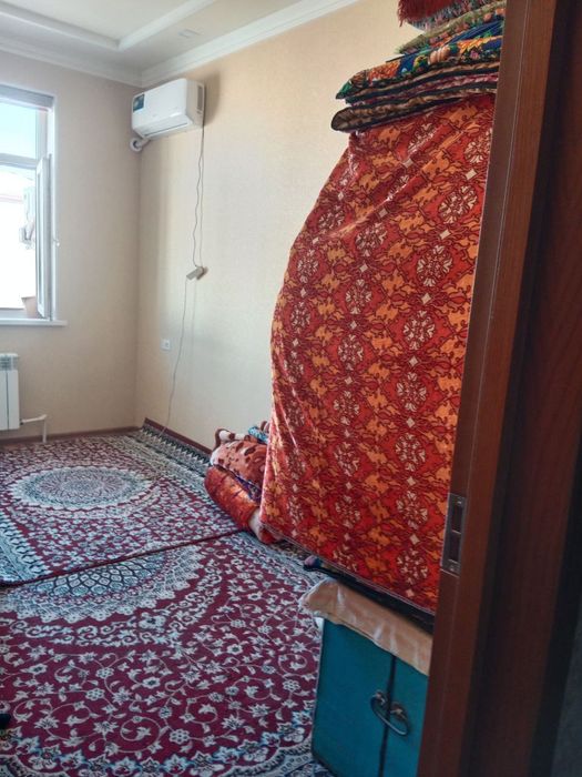 Янги домдан 3 хонали 3 каватдан квартира сотилади 6 микрн