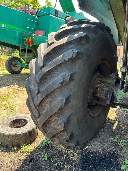 Piese de combine românești Cauciuc roată 23.1/18 R26 18 pliuri janta 10 prezoane și 12.5 R20 MITAS 12 pliuri fulii cilindri RIPS 6F floare Sema110 140