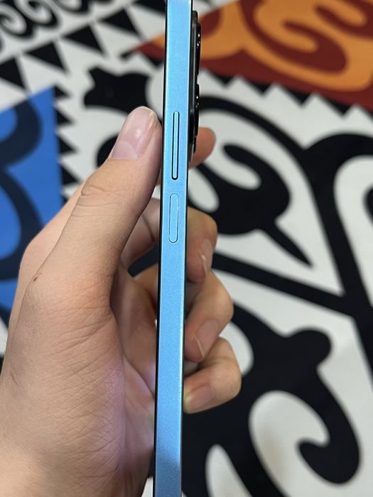 Honor X8A 6/128.