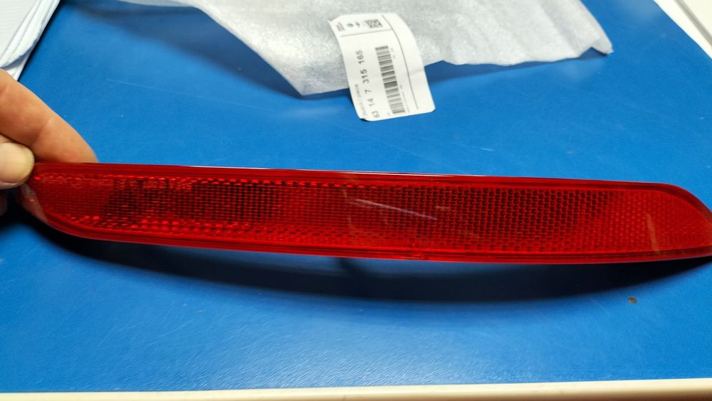 Catadioptru STANGA spate BMW seria 3 (F34)