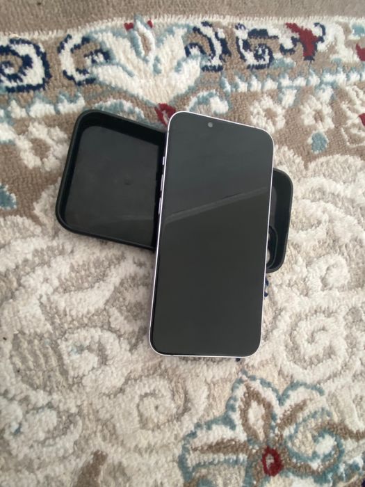 Продам айфон 14 128гб