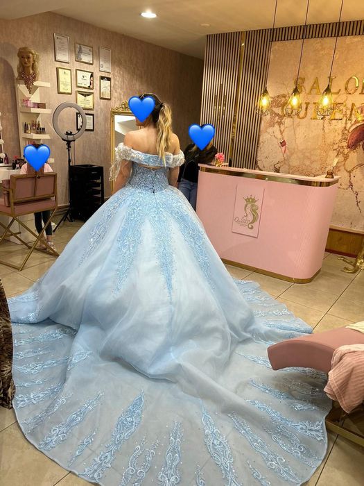 Официална бална рокля в стил  пепеляшка