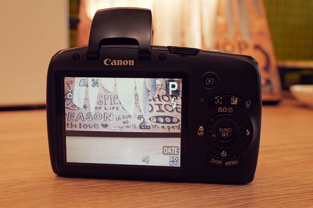 Aparat foto Canon Powershot SX120 black 10Mp ITP Card data ora AA