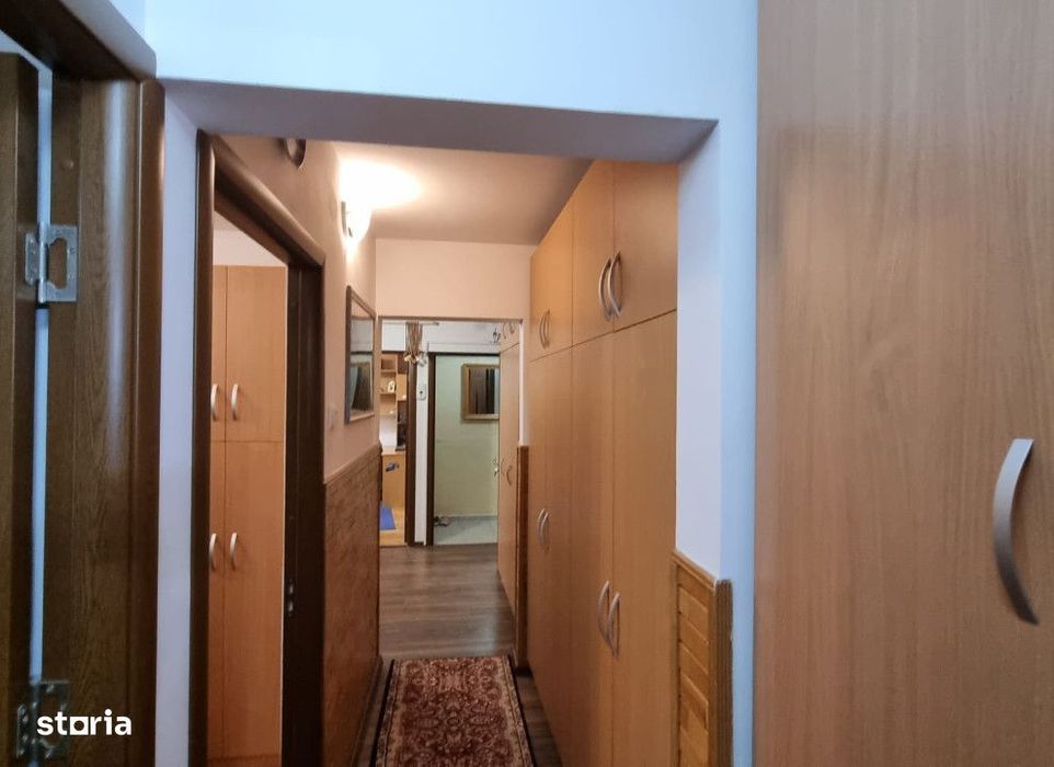 Apartament 3 camere Nicolina , 64 metri, etaj 4 Cod:163190