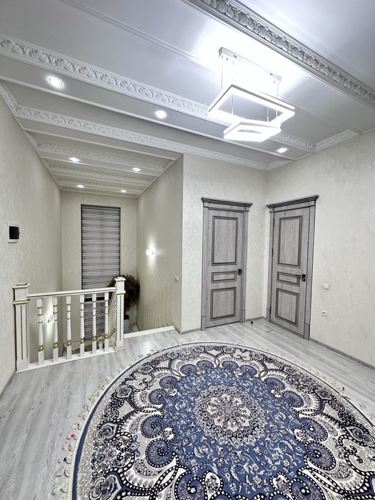 3 қаватли компакт коттедж сотилади