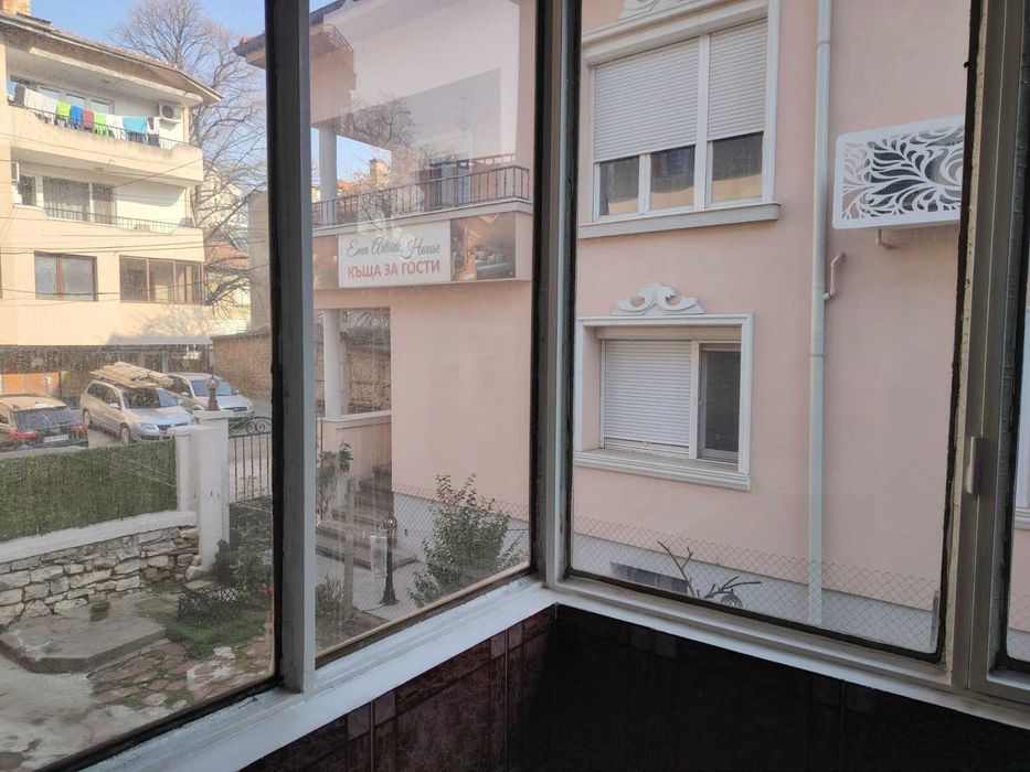 Продава се Тристаен апартамент в Плевен, 9-ти квартал - 85 кв.м за 1648 €/кв.м - Снимка #11