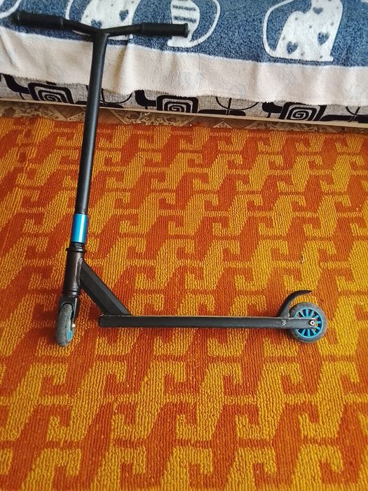 Продам трюковой самокат