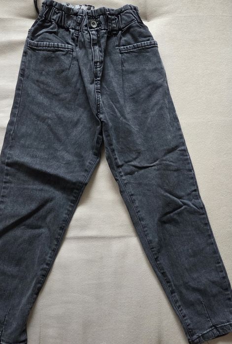 Нови дънки -  7 €