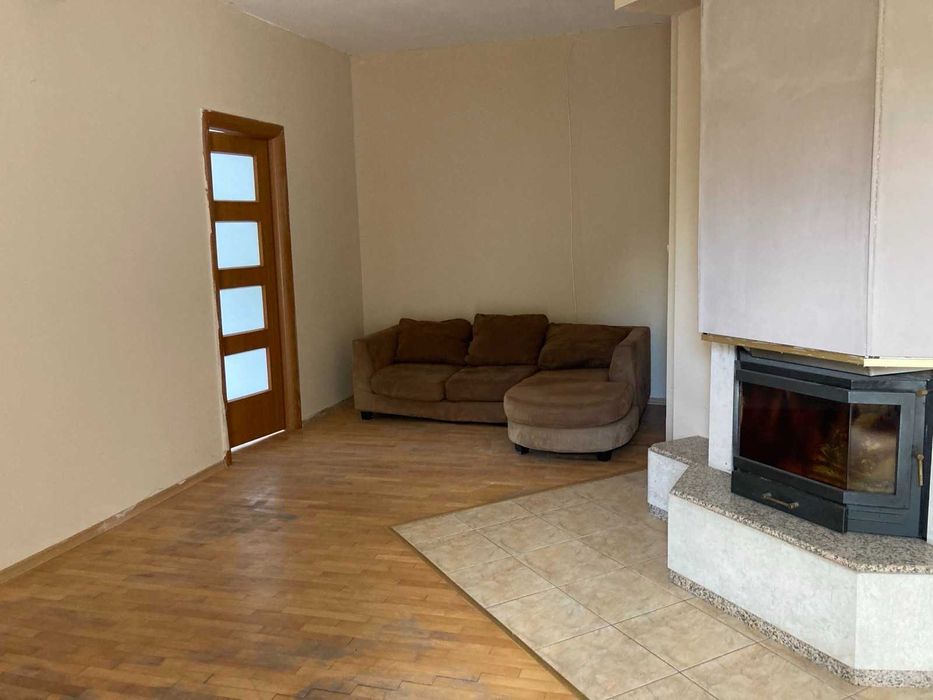 Дава се под наем Четиристаен апартамент в София, Княжево - 110 кв.м за 458.49 € - Снимка #1