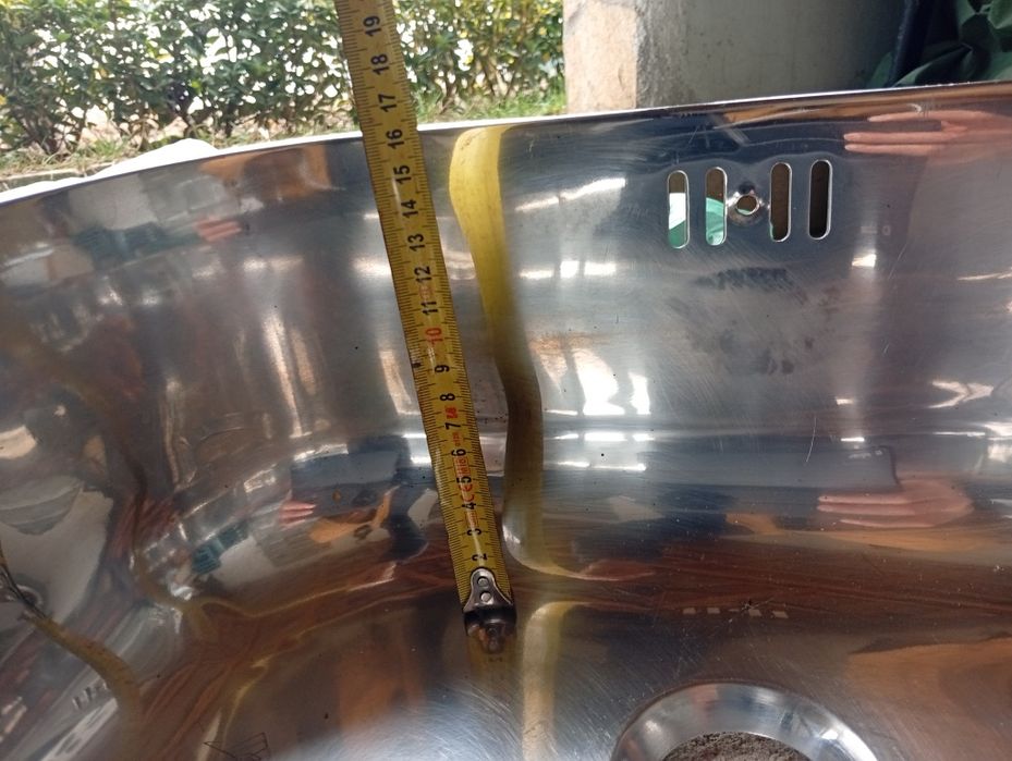 Неръждаема мивка