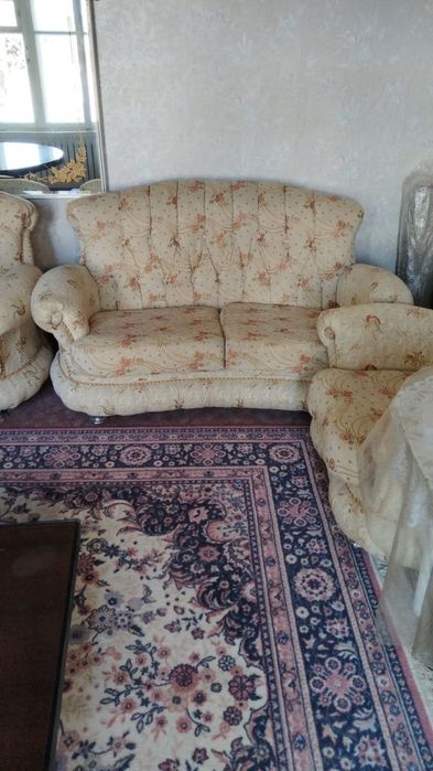 Продаю свою мебель