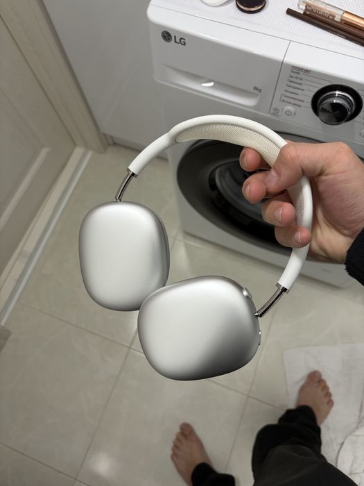 Airpods MAX (в идеальном состоянии)
