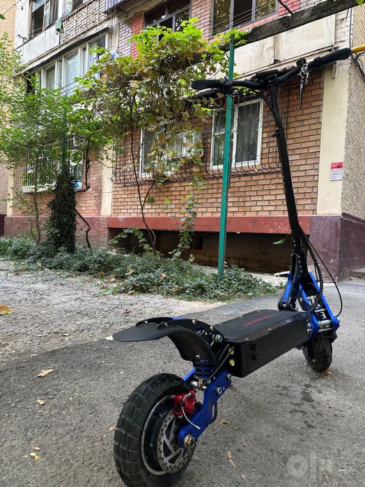 Электросамокат новый
