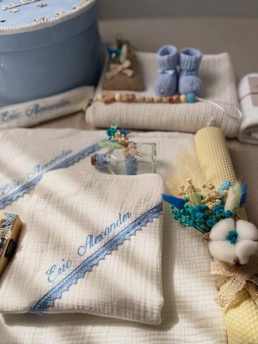 Lumanare botez/trusou botez/cutie trusou/cadou babyshower/tavita mot